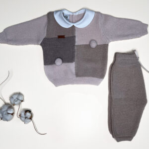 Completo due pezzi ponpon
