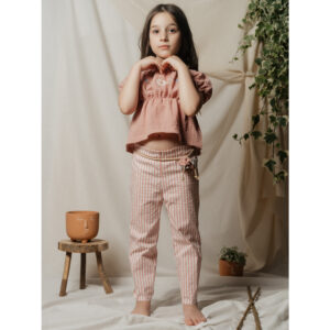 Pantaloni rosa fantasia righe
